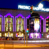 Friedrichstadtpalast Berlin beauftragt kakoii